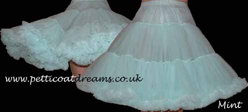 petticoat in chiffon, the 582